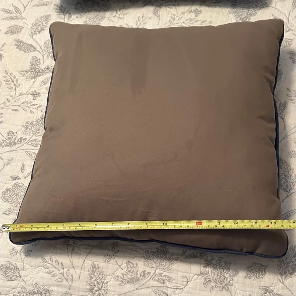 Elegant Blue and Cream Decorative Pillow Set